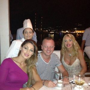 Gigi D'Alessio, Anna Tatangelo, Valeria Marini, ospiti al ristorante Kemé - Poggiomarino NA